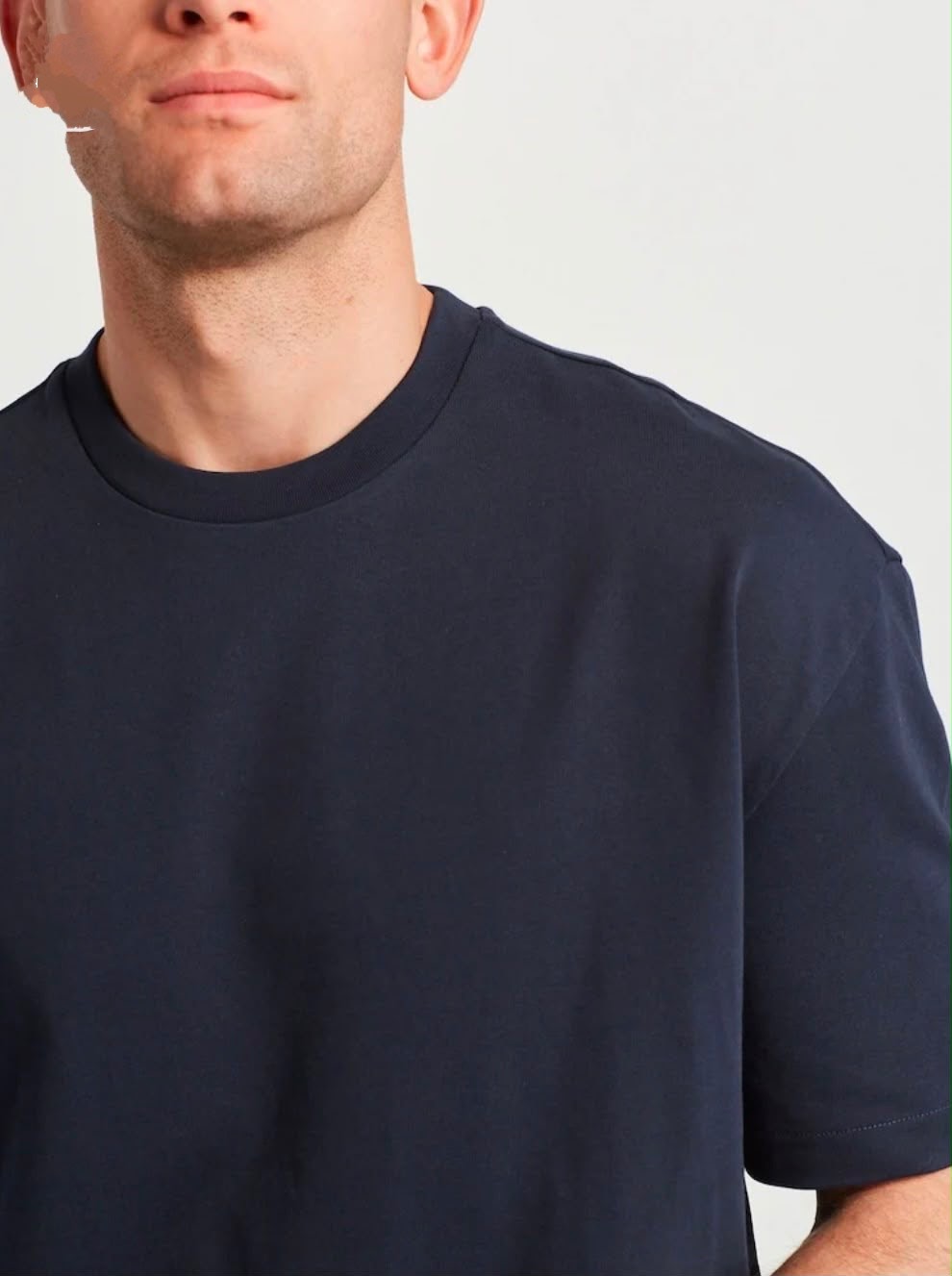 Men's Solid Navy Short-Sleeve T-Shirt - Relaxed Fit Crew Neck Cotton Top
